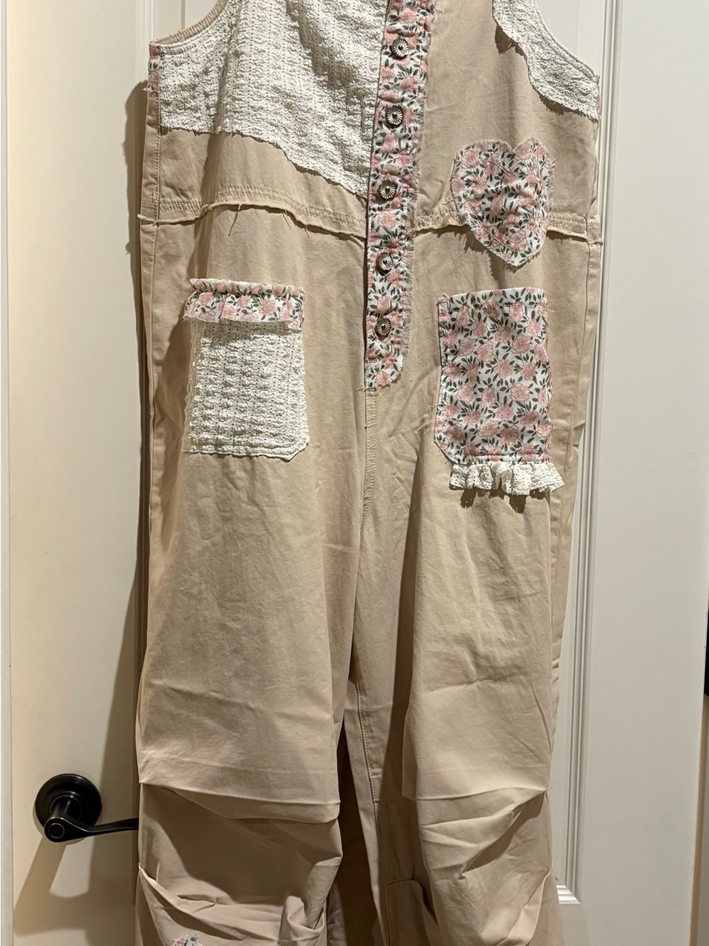 POL Cream Patchwork Wide-Leg Jumpsuit with Floral Trim - Picture 5 of 7